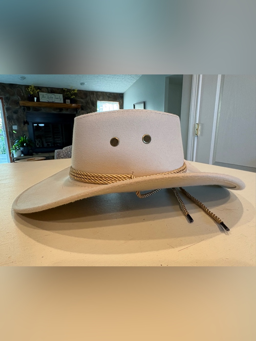 Men's Cream Western Felt Outback Hat with Braided Rope Band